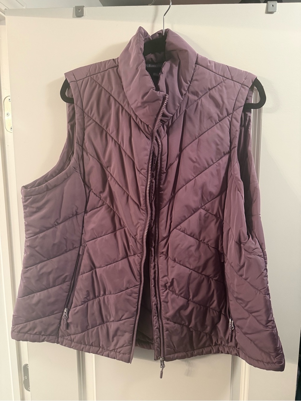 Quilted Sleeveless Puffer Vest - Mauve